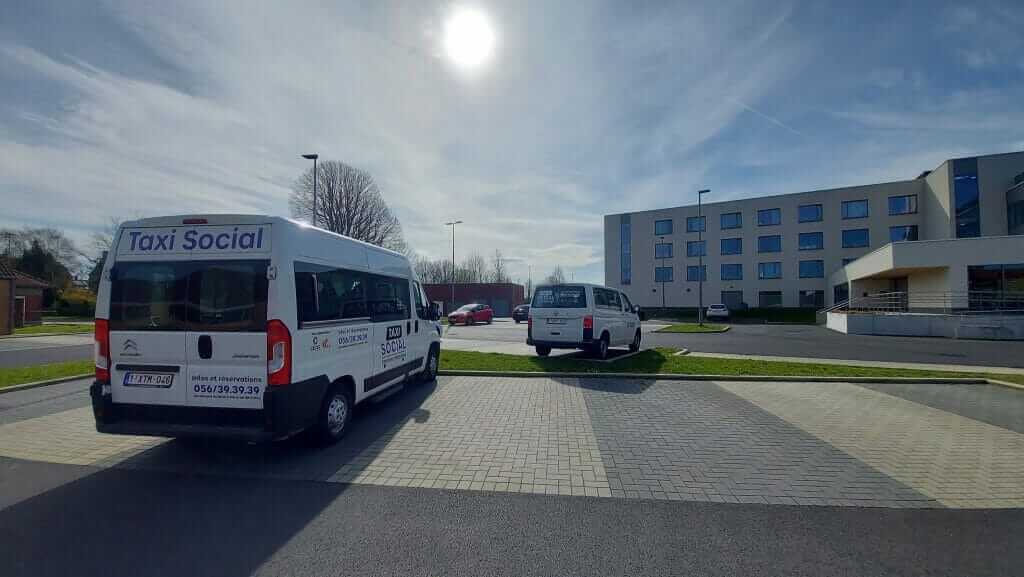 L'ALE CHERCHE DES CHAUFFEURS POUR LE TAXI SOCIAL (sous conditions) 1 275649630 680526293142389 2345667660071039846 n